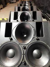 d&b M2